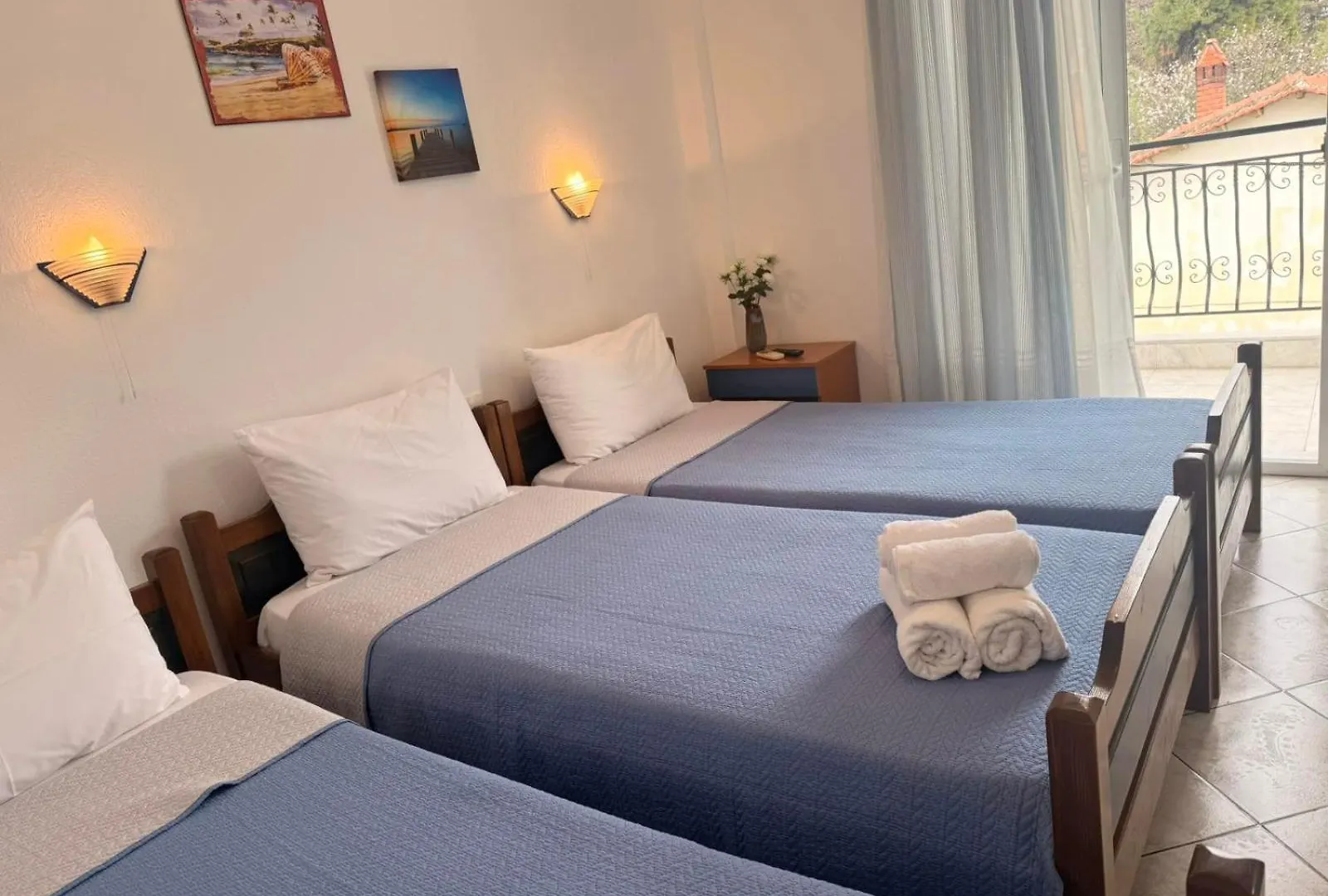 Stavros Rooms & Apartments By Bookvillaeu Nea Kallikrateia