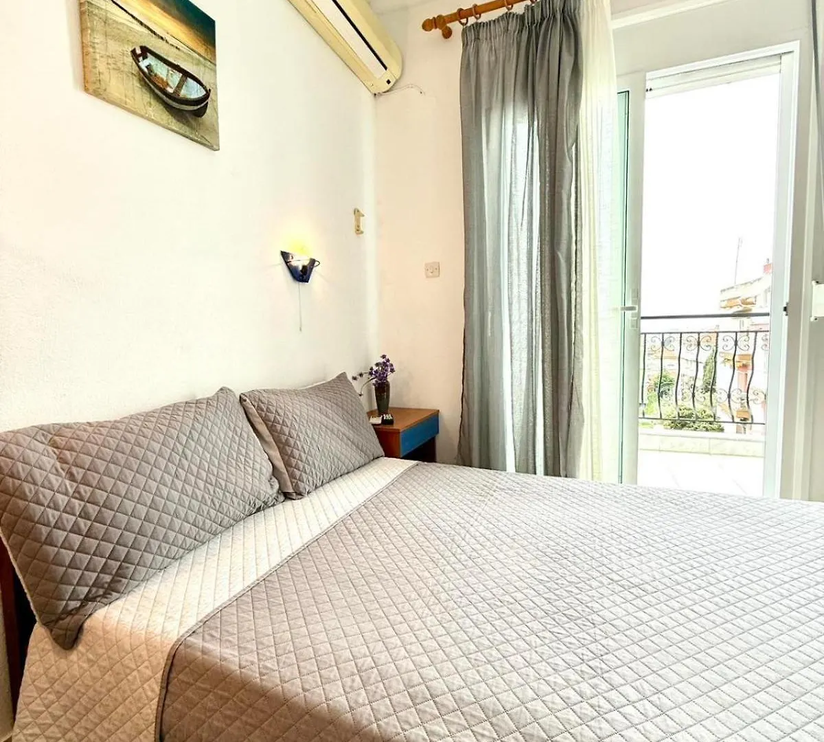 Stavros Rooms & Apartments By Bookvillaeu Nea Kallikrateia Greece