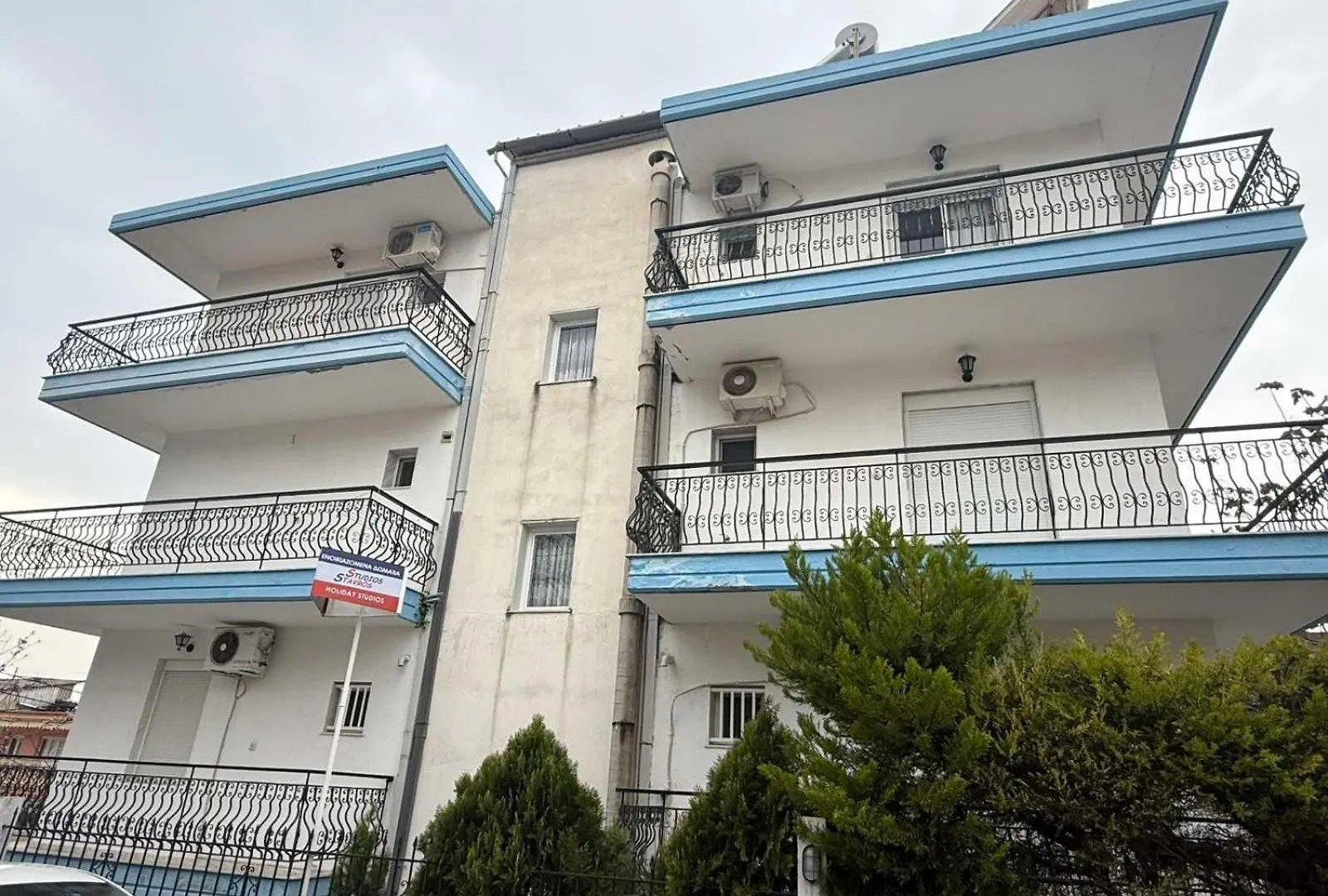 Stavros Rooms & Apartments By Bookvillaeu Nea Kallikrateia