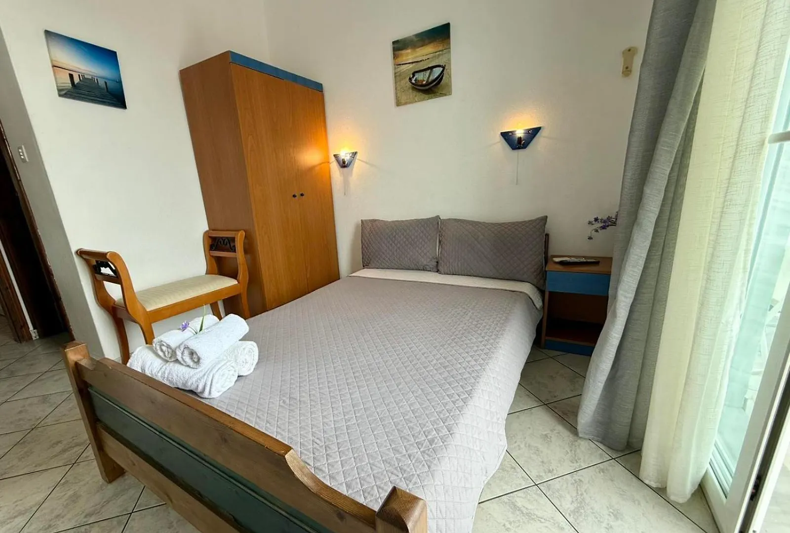 Stavros Rooms & Apartments By Bookvillaeu Nea Kallikrateia