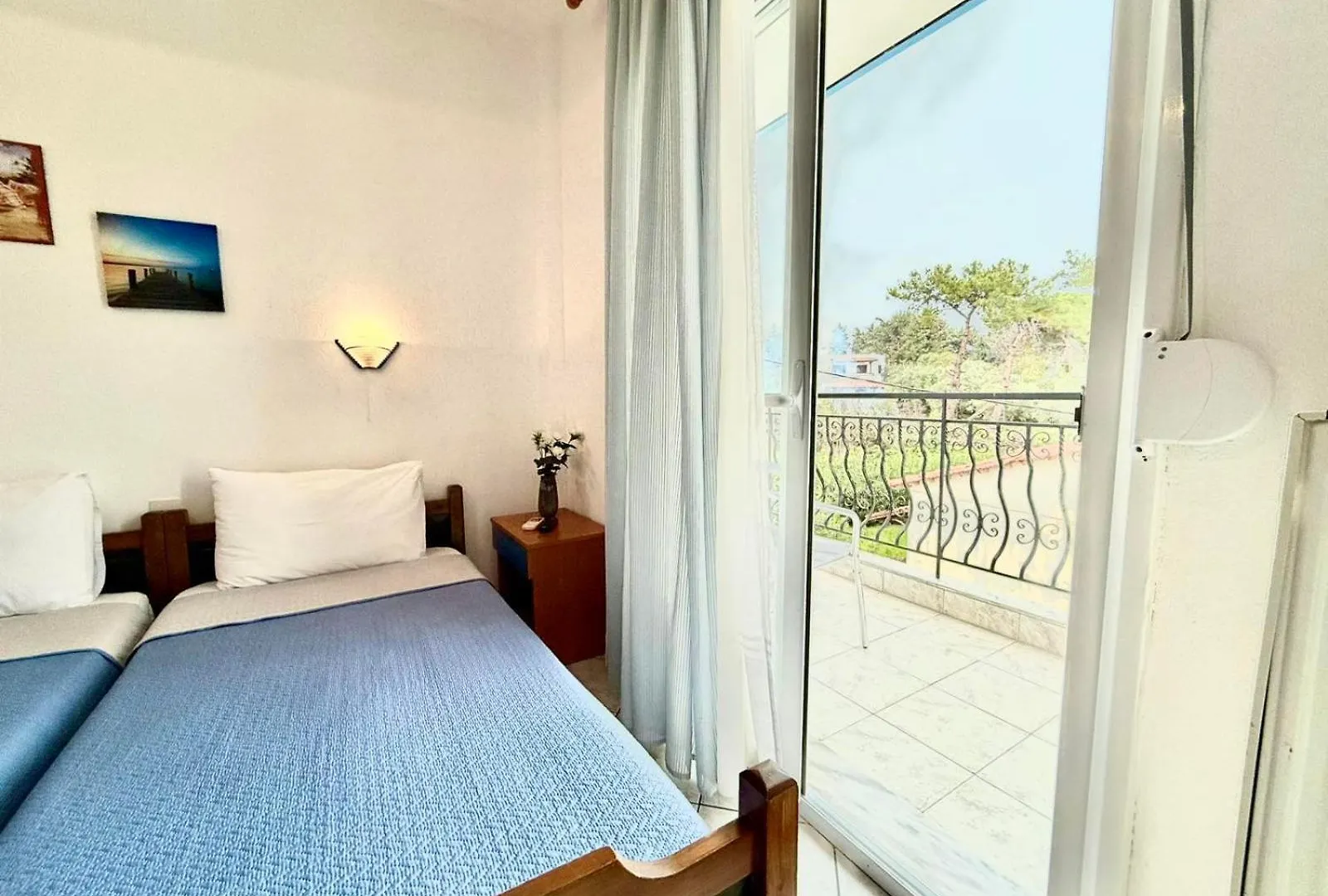 Stavros Rooms & Apartments By Bookvillaeu Nea Kallikrateia