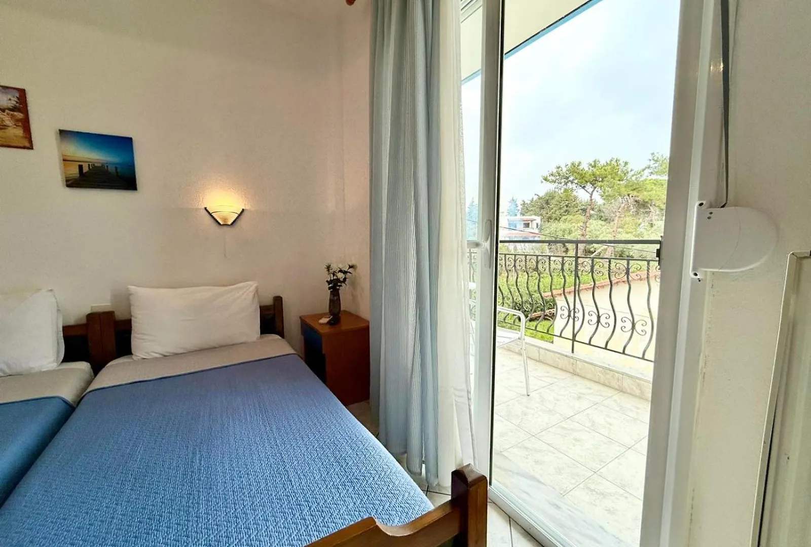 Stavros Rooms & Apartments By Bookvillaeu Nea Kallikrateia
